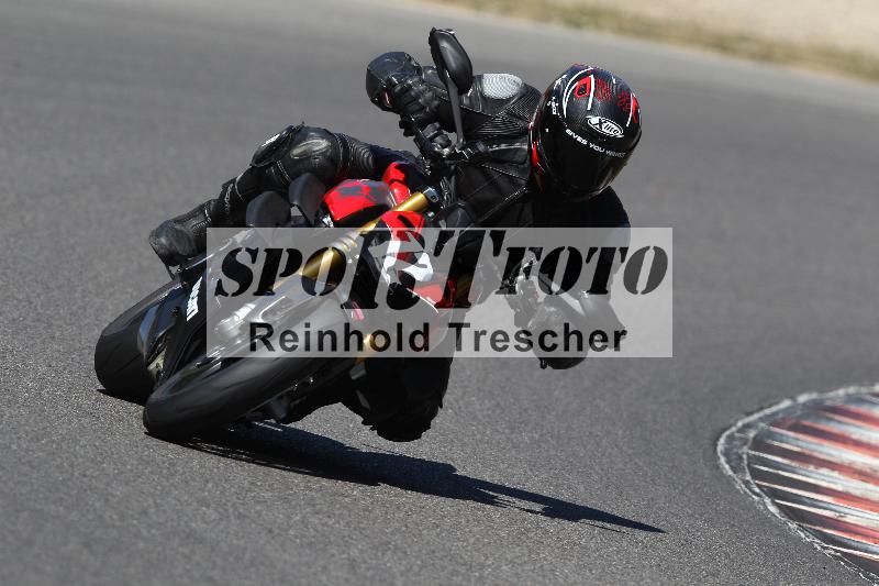 Archiv-2022/53 12.08.2022 Discover The Bike ADR/Race 3/72